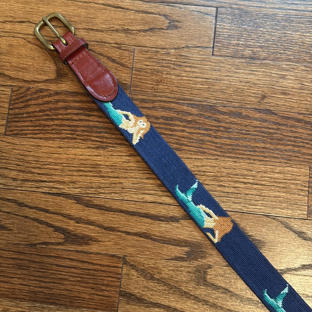 Smathers & Branson needle point belt
